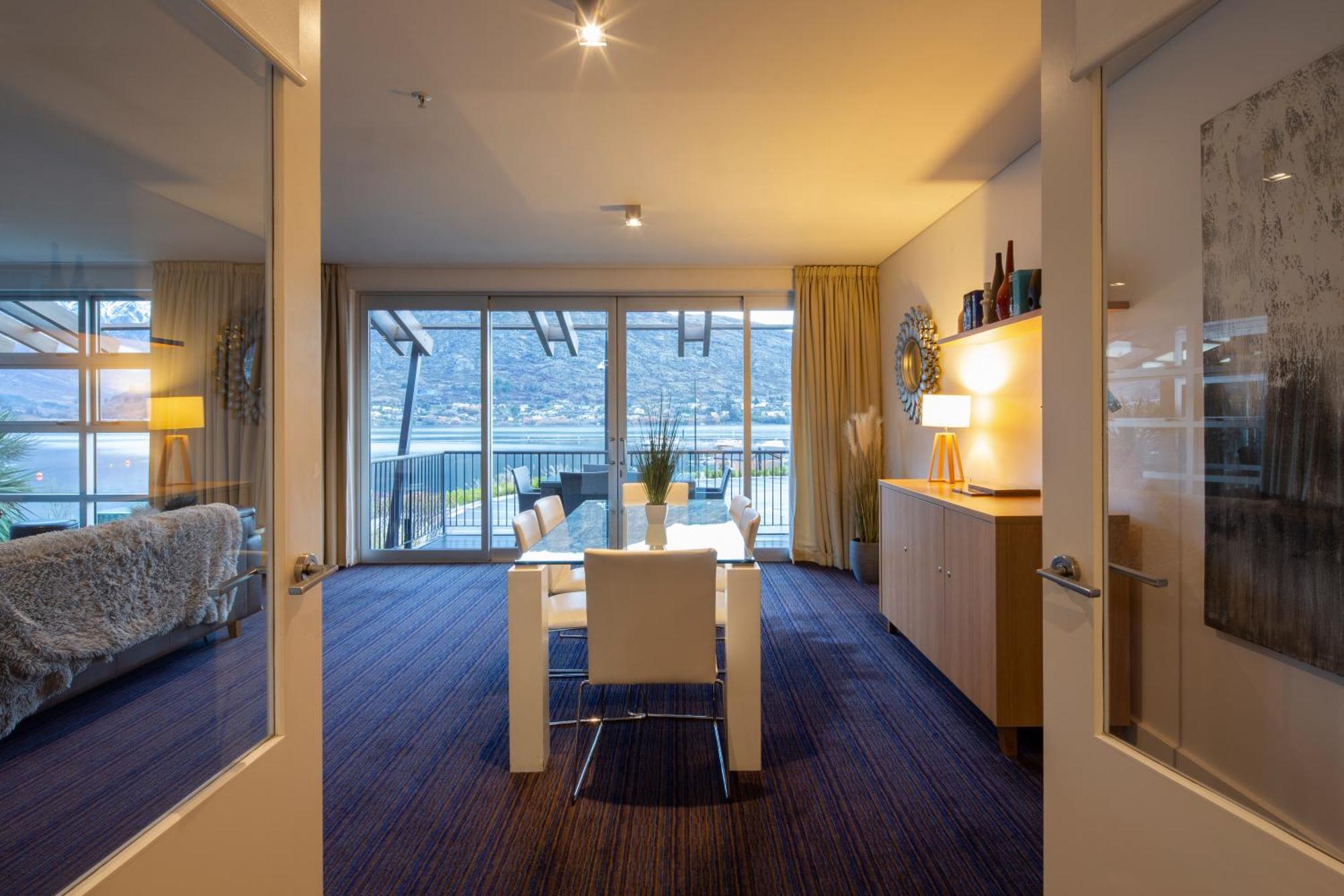Marina Apartments - Element Escapes ควีนส์ทาวน์ ภายนอก รูปภาพ