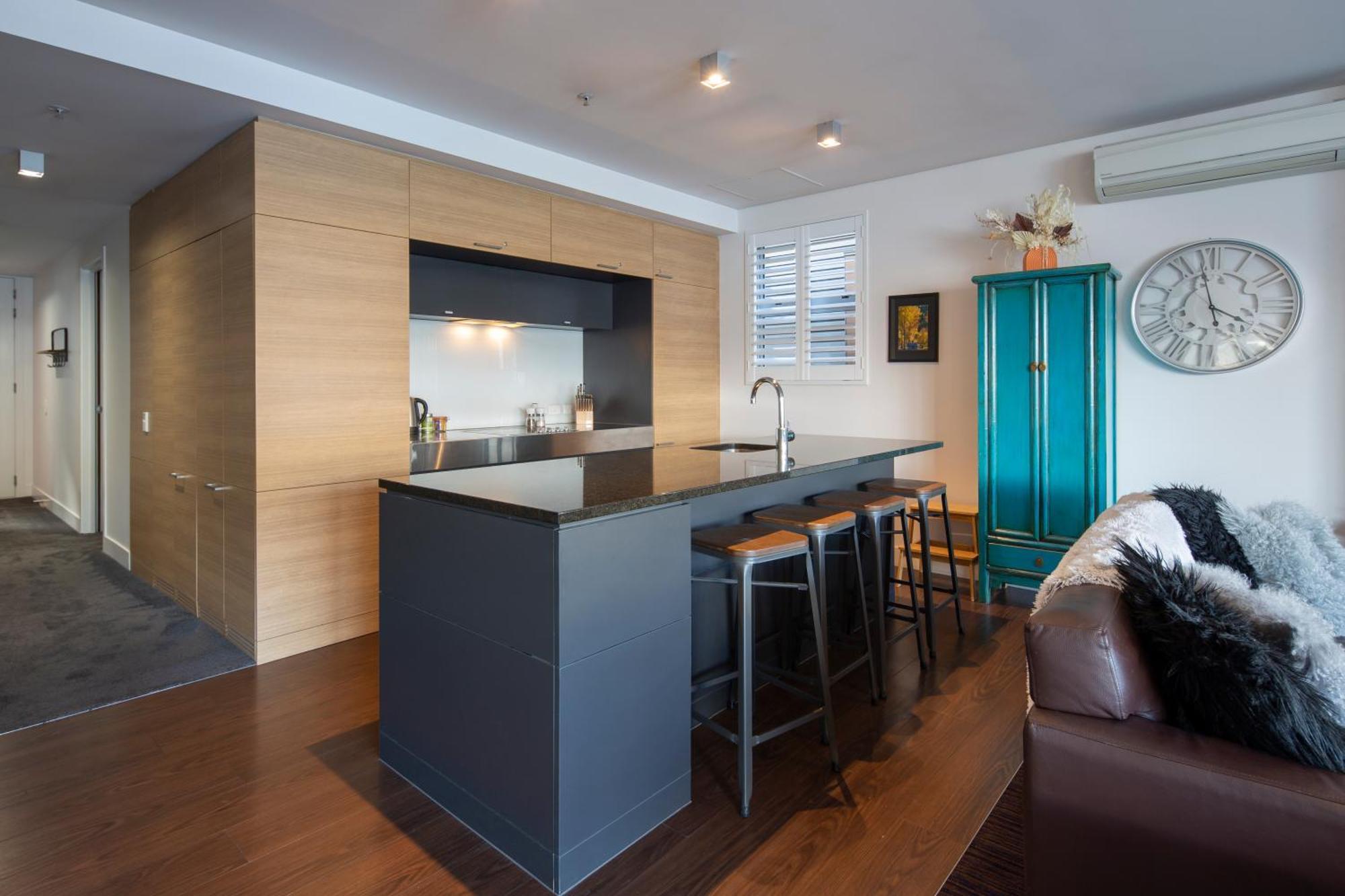 Marina Apartments - Element Escapes ควีนส์ทาวน์ ภายนอก รูปภาพ